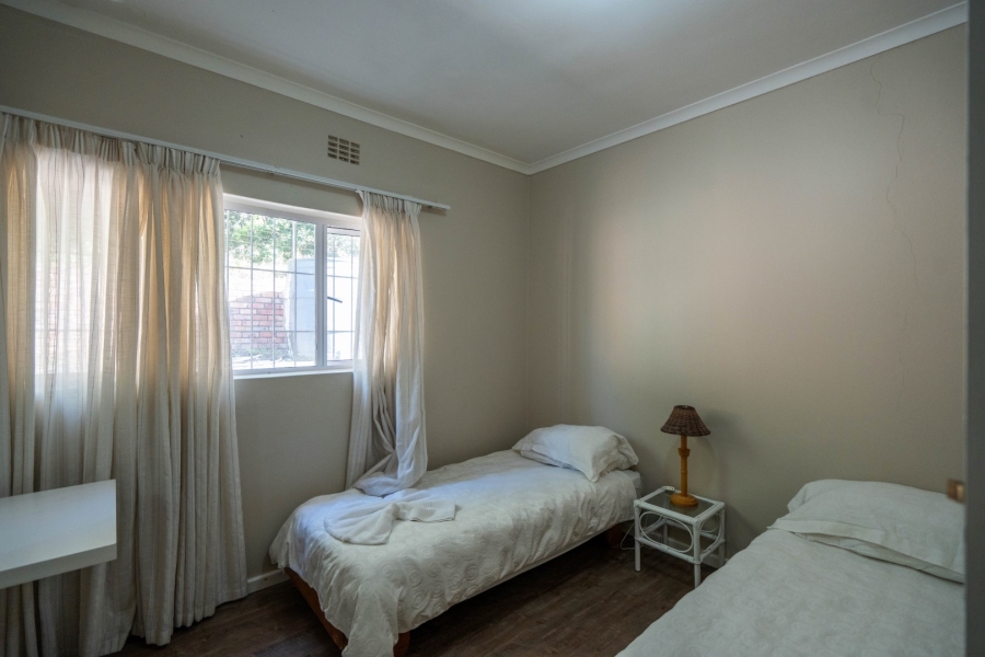 6 Bedroom Property for Sale in West Bank Eastern Cape